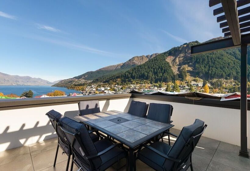 1 Bedroom Penthouse Apartment, The Glebe Apartments