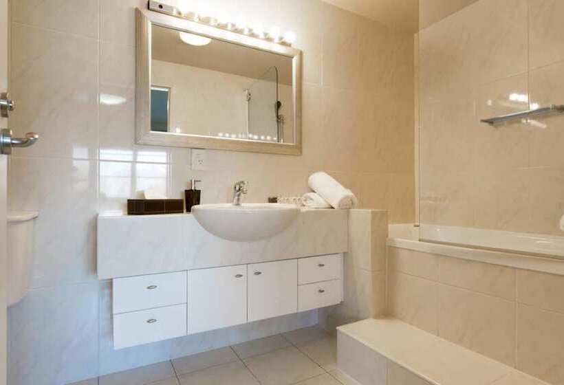 Апартаменты 3 Спальни, The Glebe Apartments