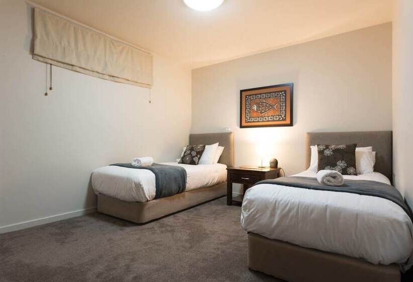 آپارتمان 3 خوابه, The Glebe Apartments