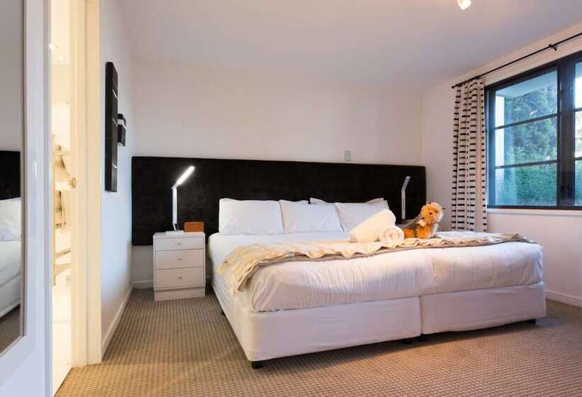Апартаменты 4 Спальни, The Glebe Apartments