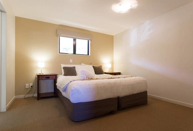 Апартаменты Пентхаус 1 Спальня, The Glebe Apartments
