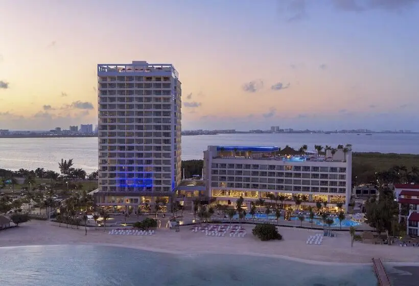 ジュニアスイートクラブ シービュー, Breathless Cancun Soul Resort & Spa   Adults Only   All Inclusive