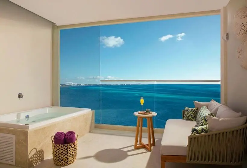 ジュニアスイートクラブ シービュー, Breathless Cancun Soul Resort & Spa   Adults Only   All Inclusive