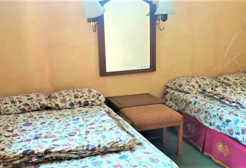 Deluxe 3 Pers. Værelse, Villa Lembang Bunda