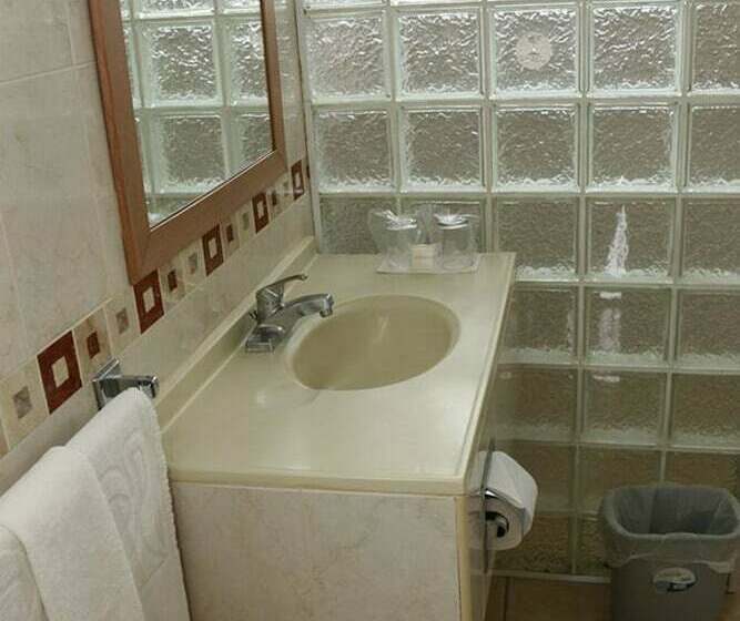 غرفة أساسية, Nuevo Centro Vacacional Gogorron