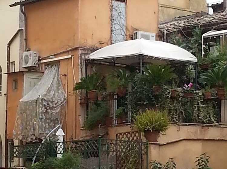 이코노미 룸, B&b Ventisei Scalini A Trastevere