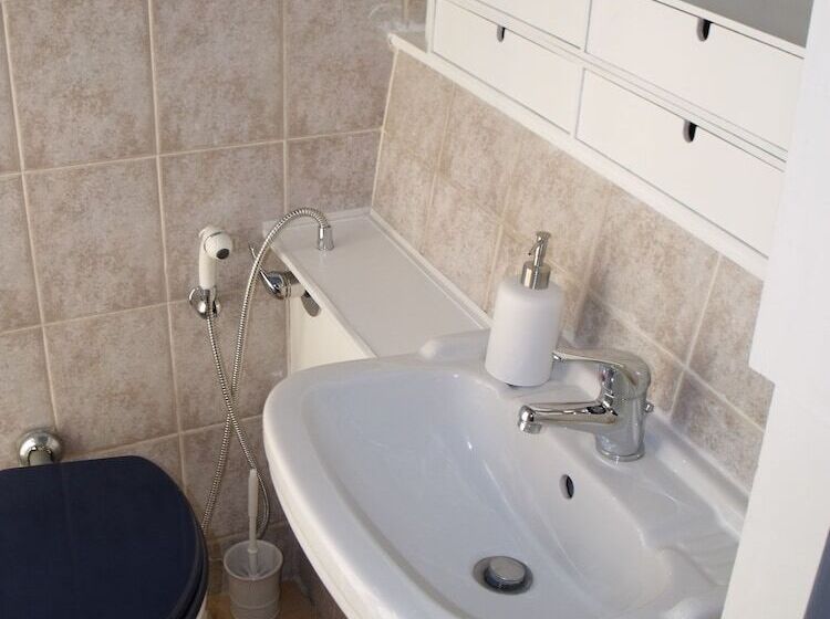 스탠다드 스튜디오, B&b Ventisei Scalini A Trastevere