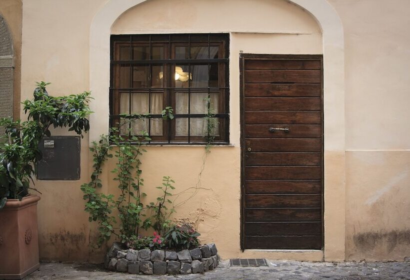 스탠다드 스튜디오, B&b Ventisei Scalini A Trastevere