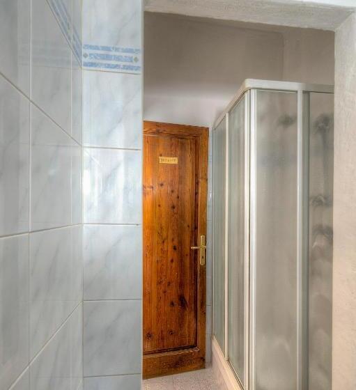 اتاق استاندارد با سرویس بهداشتی مشترک, Sogni D Oro Guest House