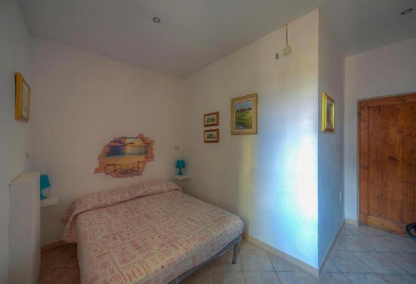 اتاق استاندارد با سرویس بهداشتی مشترک, Sogni D Oro Guest House