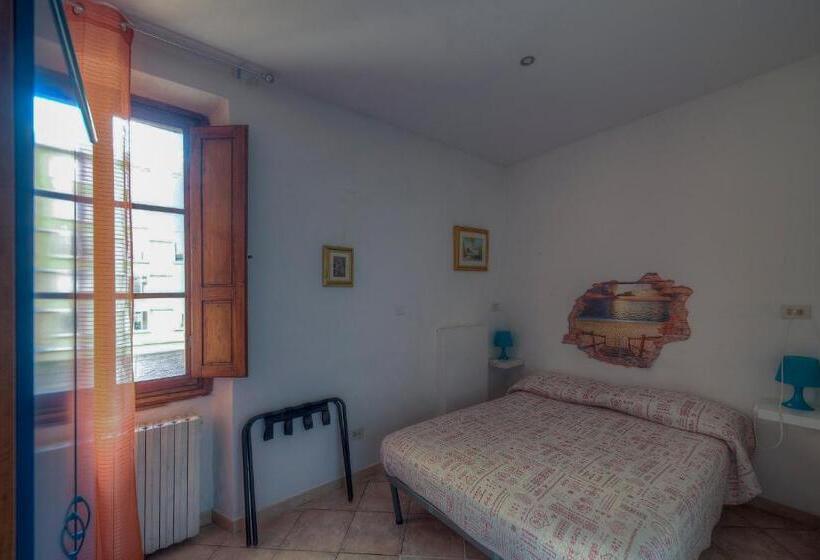 اتاق استاندارد با سرویس بهداشتی مشترک, Sogni D Oro Guest House