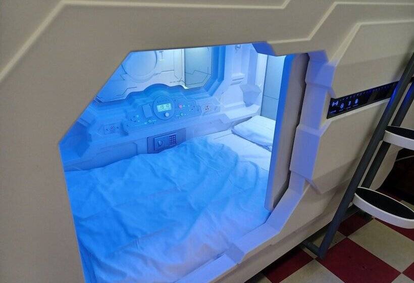 共用房间的床, Copenhagen Downtown Hostel