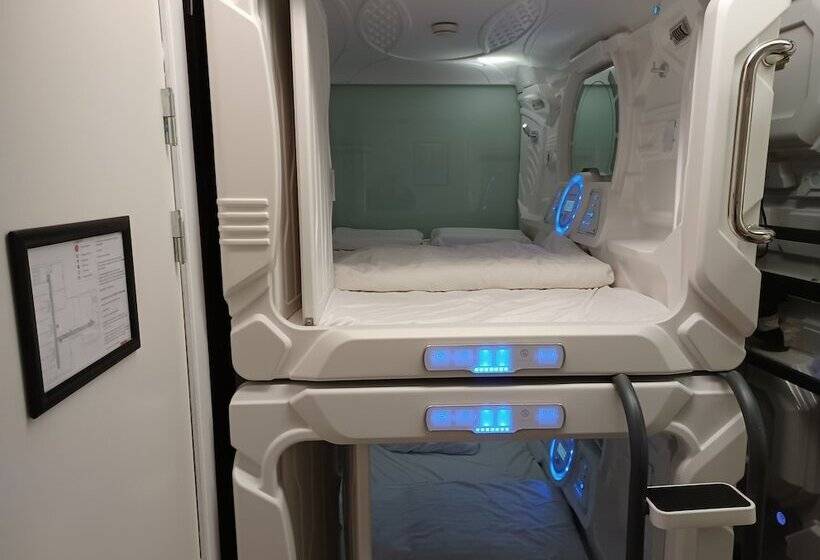 共用房间的床, Copenhagen Downtown Hostel