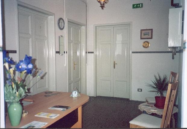 اتاق استاندارد سه تخته با سرویس بهداشتی مشترک, Soggiorno Primavera