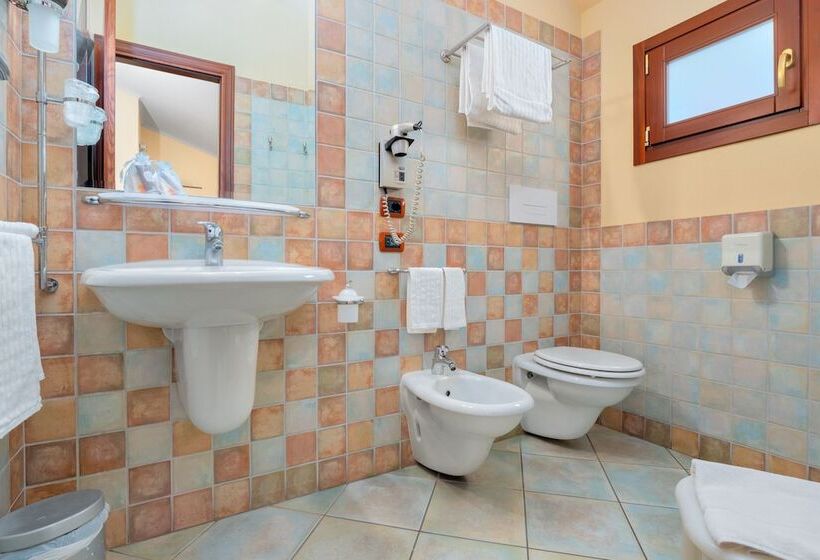 Номер Стандарт Вид на Море, Il Nuovo Gabbiano