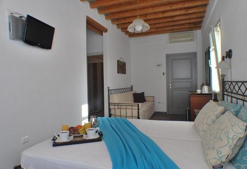 Triple Room Sea View, Myrto