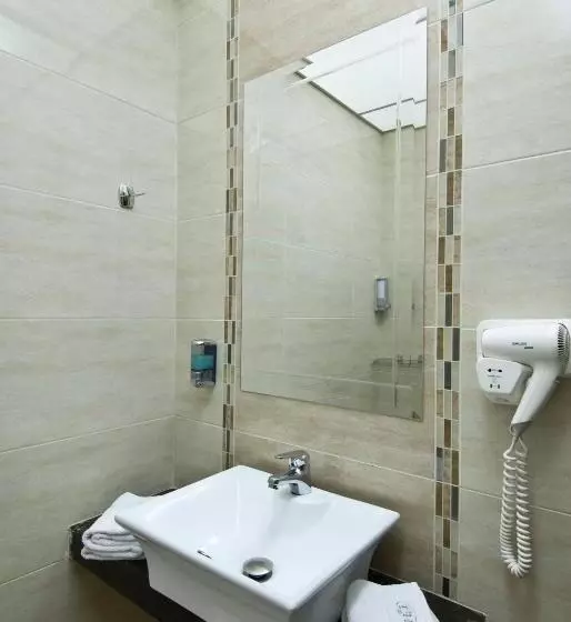 Standard Yhden Hengen Huone, Villa Elia
