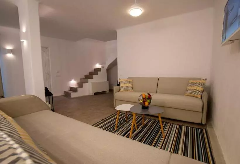 Sviitti Merinäkymä, Nectarios Villa   Studios & Suites Adults Only