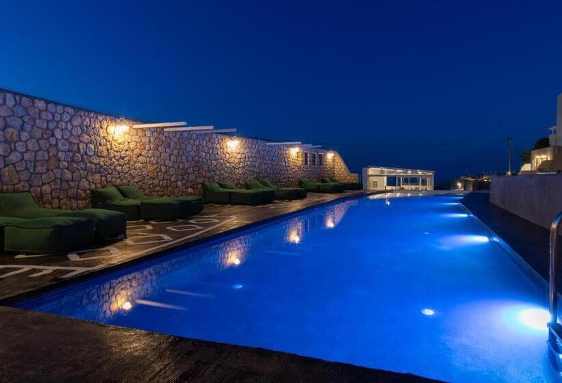 וילה עם חדר שינה אחד ובריכת שחיה, Nectarios Villa   Studios & Suites Adults Only