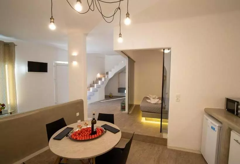 Sviitti 2 Makuuhuonetta, Nectarios Villa   Studios & Suites Adults Only