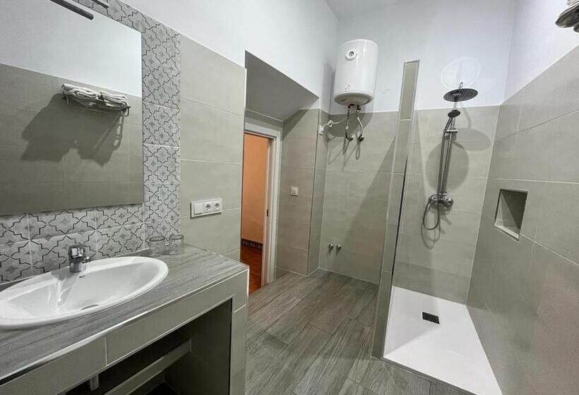 اتاق استاندارد, Pensión Bienvenido