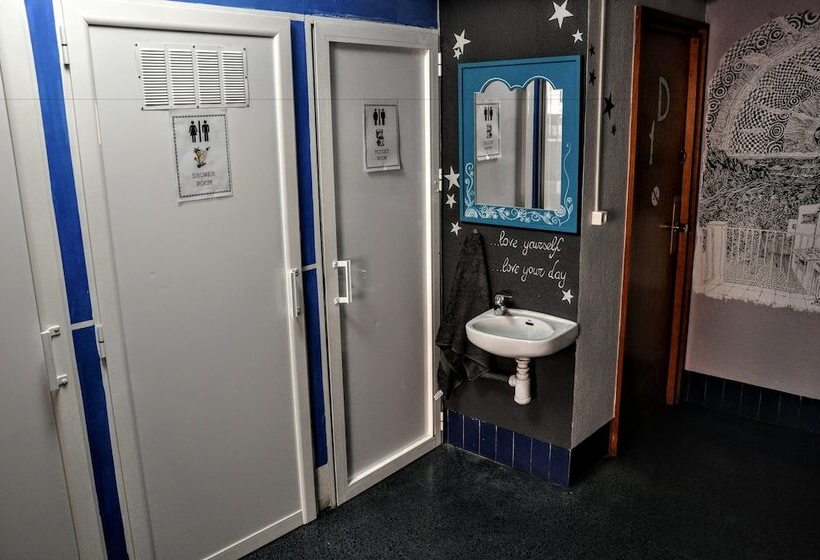 스탠다드 룸 공동 욕실, X Hostel Alicante