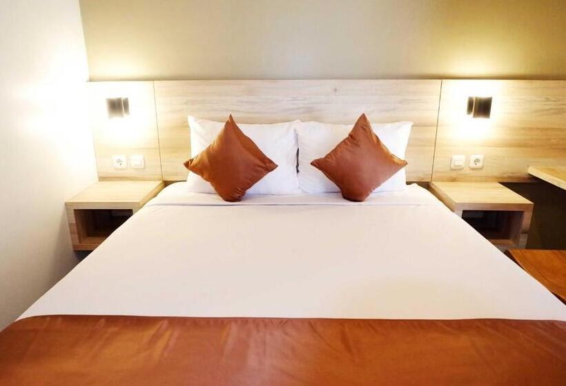 Quarto Estandar, Victory Stay