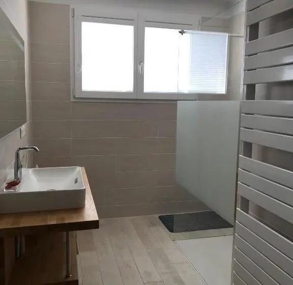 スタンダードルーム, Chambre D Hôtes à La Campagne