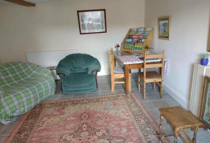 ファミリールーム, Sharlands Farm Bed And Breakfast