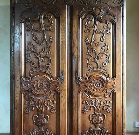 ガーデンビュースイート, Clos Saint Léonard