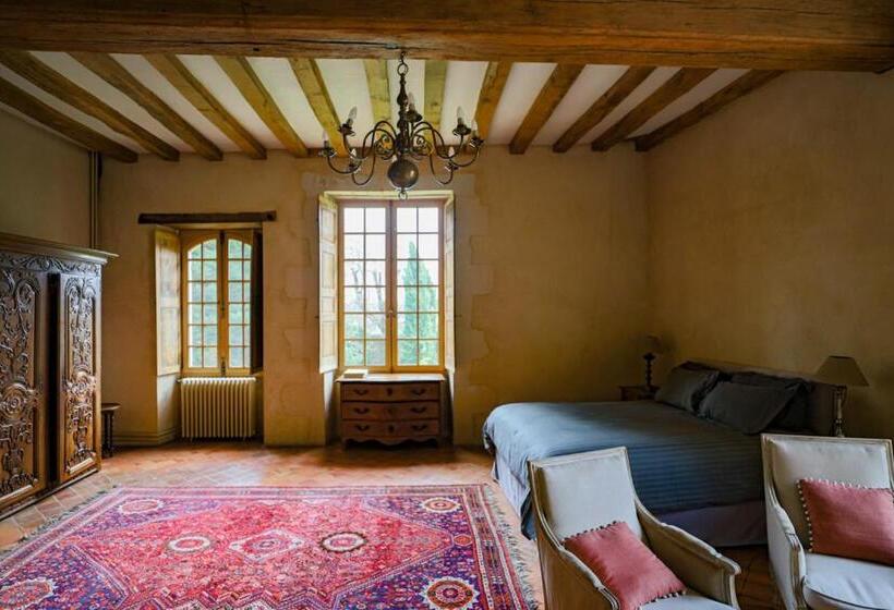 ガーデンビュースイート, Clos Saint Léonard