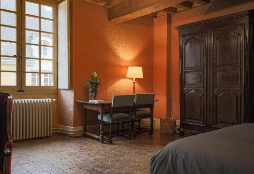 庭の見えるジュニアスイート, Clos Saint Léonard