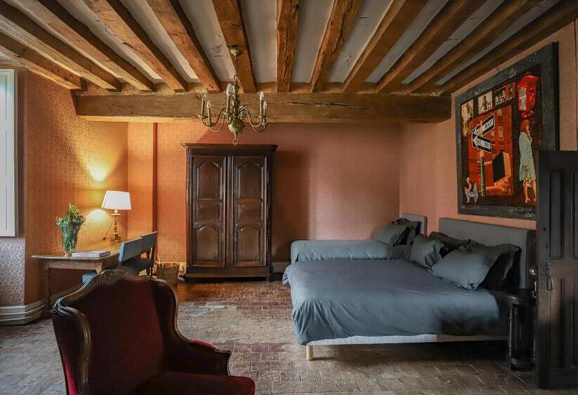 庭の見えるジュニアスイート, Clos Saint Léonard