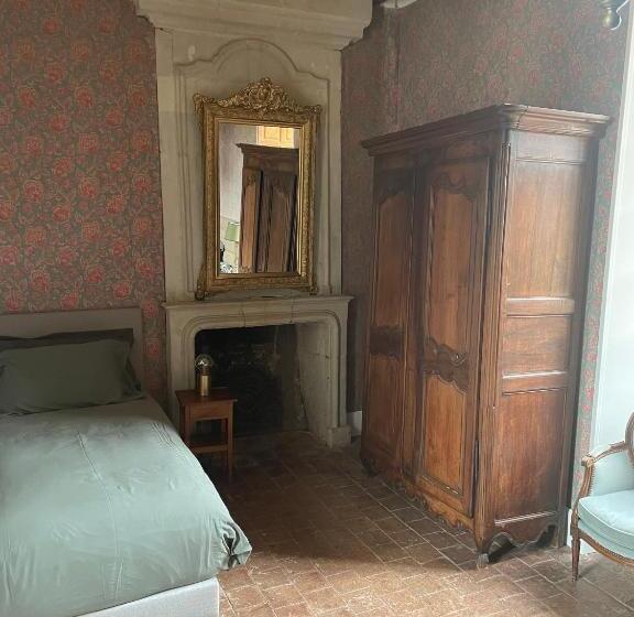 庭の見えるジュニアスイート, Clos Saint Léonard