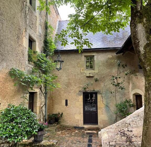 Стандартный Номер Кровать Кинг, Clos Saint Léonard