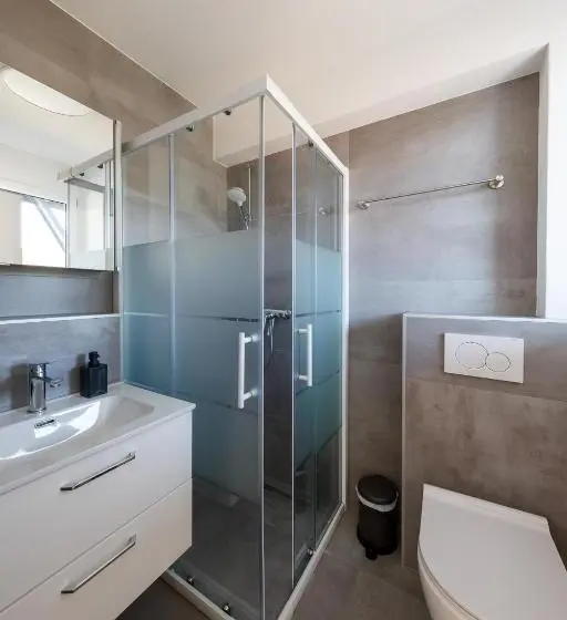 1 Bedroom Apartment Lake View, Welcome Apartments Spiez
