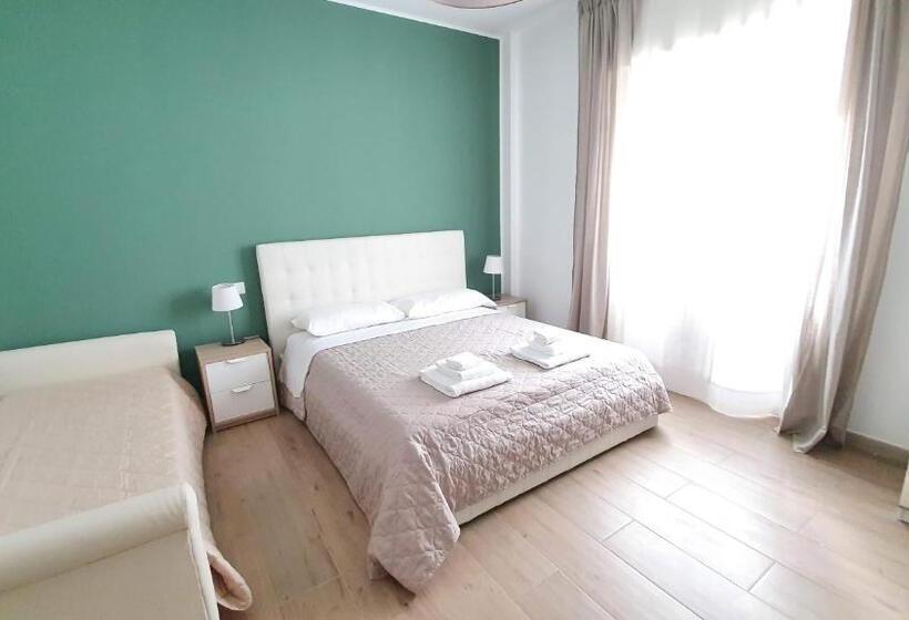 اتاق استاندارد سه نفره, Le Camere Di Don Vito   Bari Policlinico