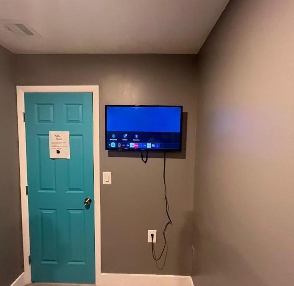 غرفة قياسية حمام مشترك, Art Graffiti