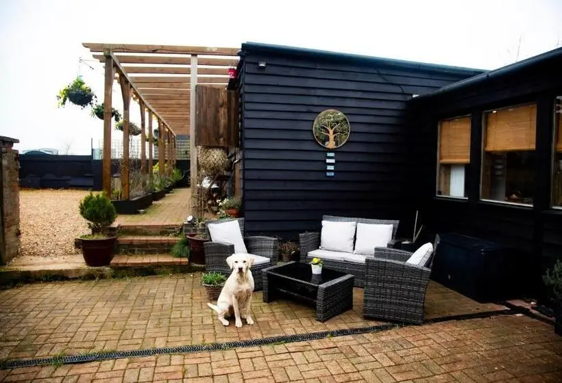 シャレー1寝室, Norfolk Accommodation