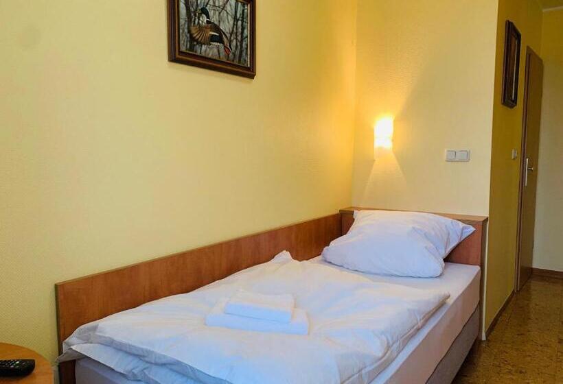 标准单人间, Gold´ne Krone