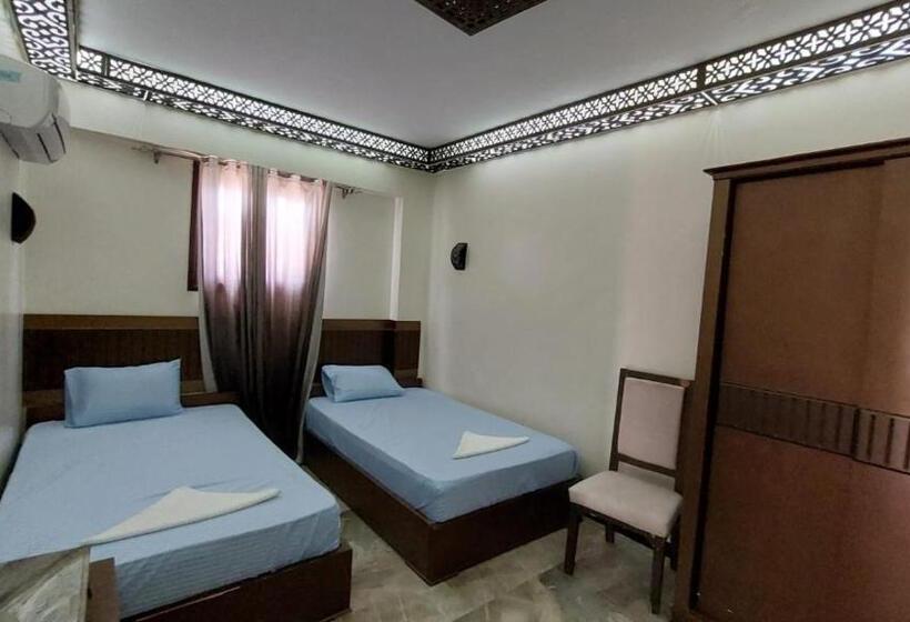 ویلای 2 خوابه, Shabana House