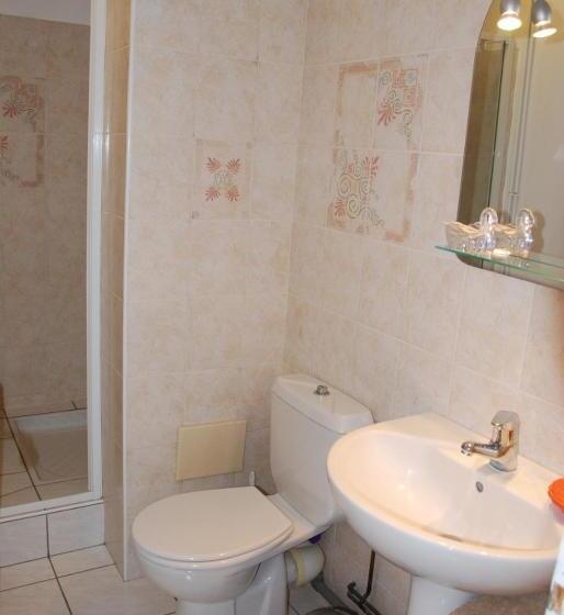 Номер Стандарт с Террасой, Chez Sophie Chambres D’hôtes, Gîte Et Gîte équestre