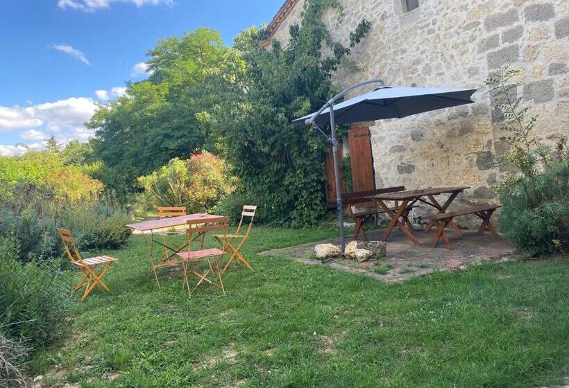 Номер Deluxe, Chez Sophie Chambres D’hôtes, Gîte Et Gîte équestre