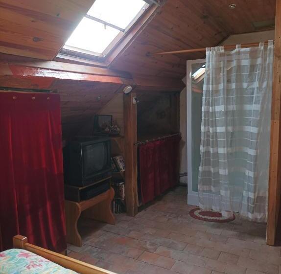 غرفة قياسية, Escale Du Morvan