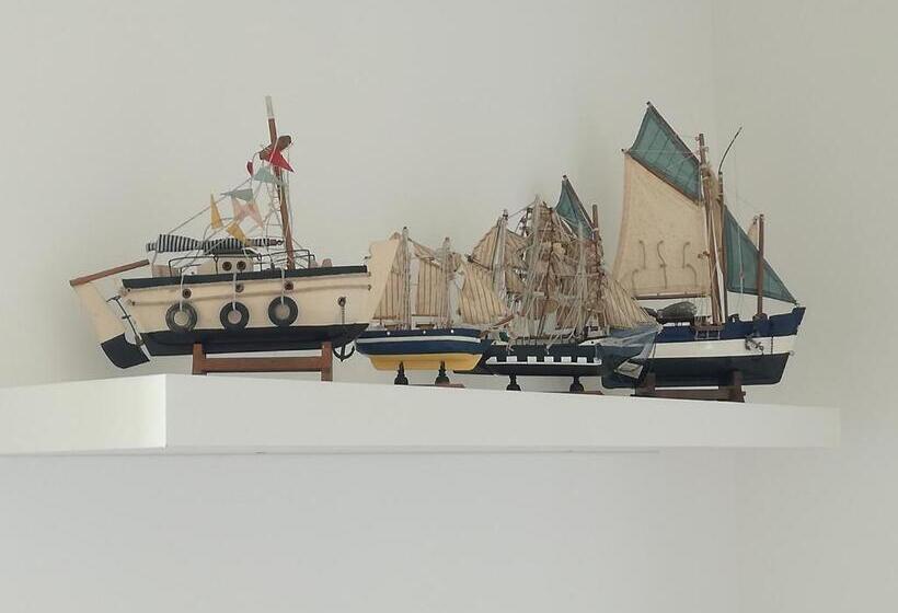 اتاق استاندارد با بالکن و چشمانداز دریا, Vento Di Bolina