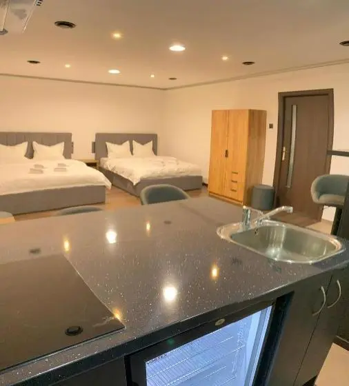 デラックススタジオ, Casa Sofia