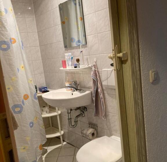 スタンダードルーム, Pension Tom´s Hütte