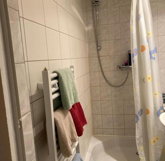 スタンダードルーム, Pension Tom´s Hütte