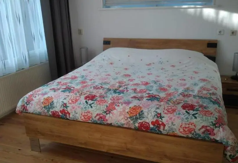 １階の１ベッドルームアパートメント, B&b   Make A Wisch