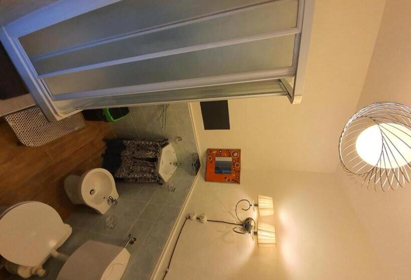 غرفة قياسية فردية, Il Palazzo Delle Rondini